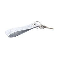 Light grey felt keychain - 